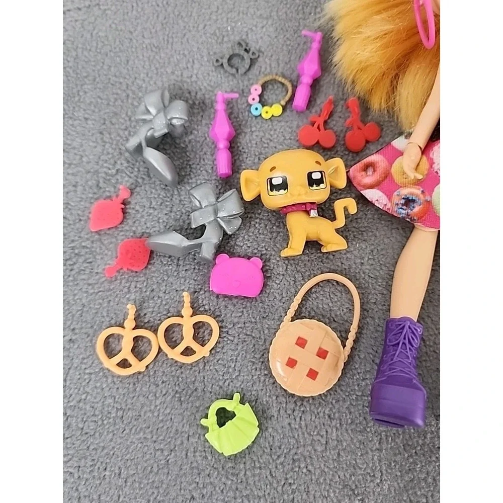 Lot‎ of 4 Boxy Girls Dolls Mixed Outfits Shoes Accessories Dog Glasses
